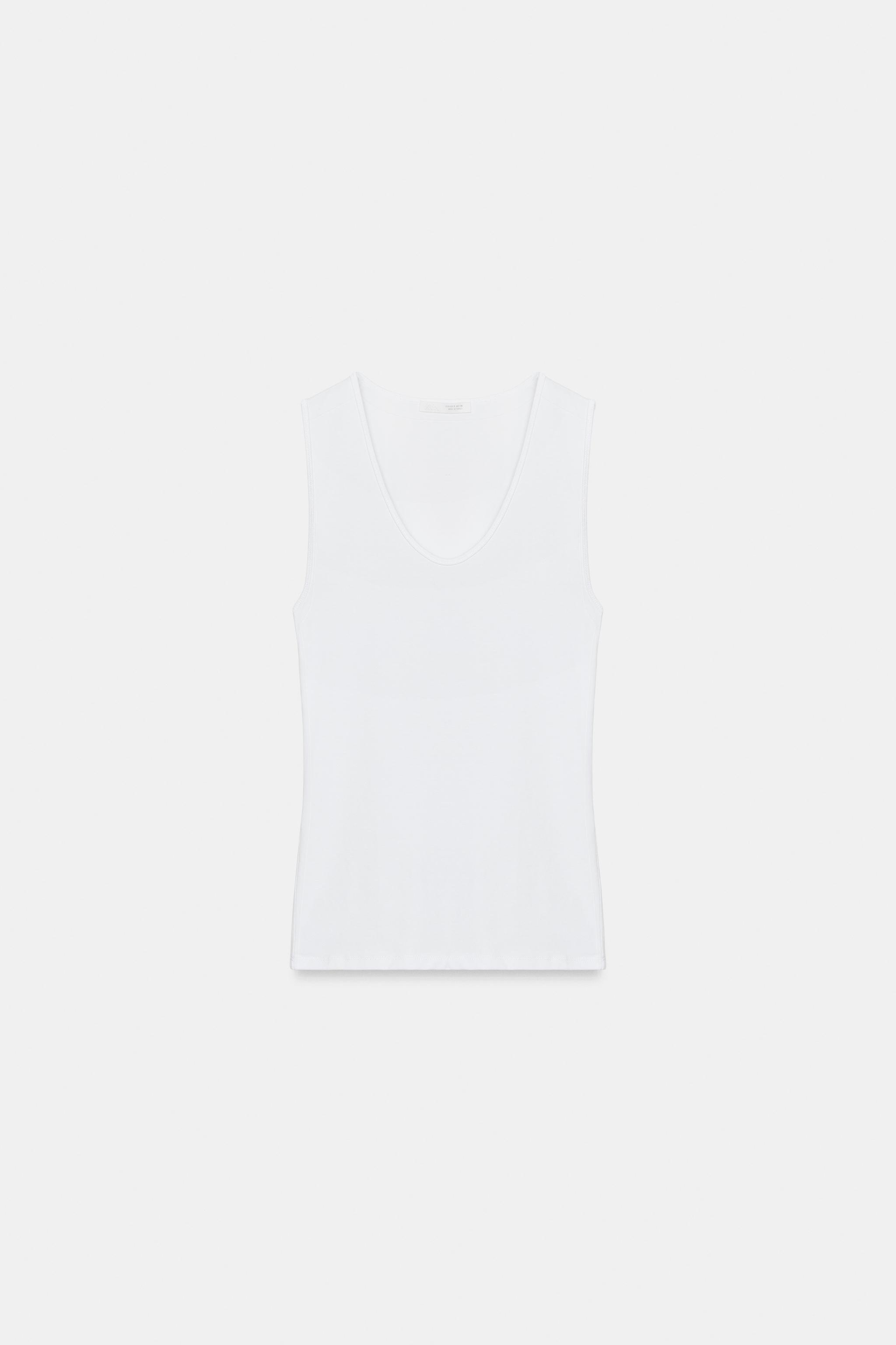 SLEEVELESS T-SHIRT